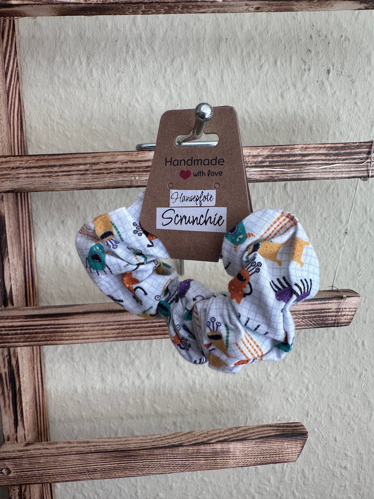 HANSEPFOTE - Scrunchie