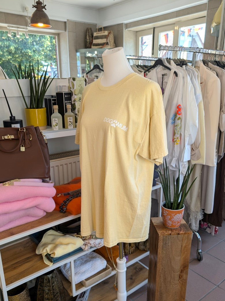 T-Shirt DOG MUM Butter Yellow Gelb Backprint Weiß Baumwolle One Size - von Pretty Body 0115